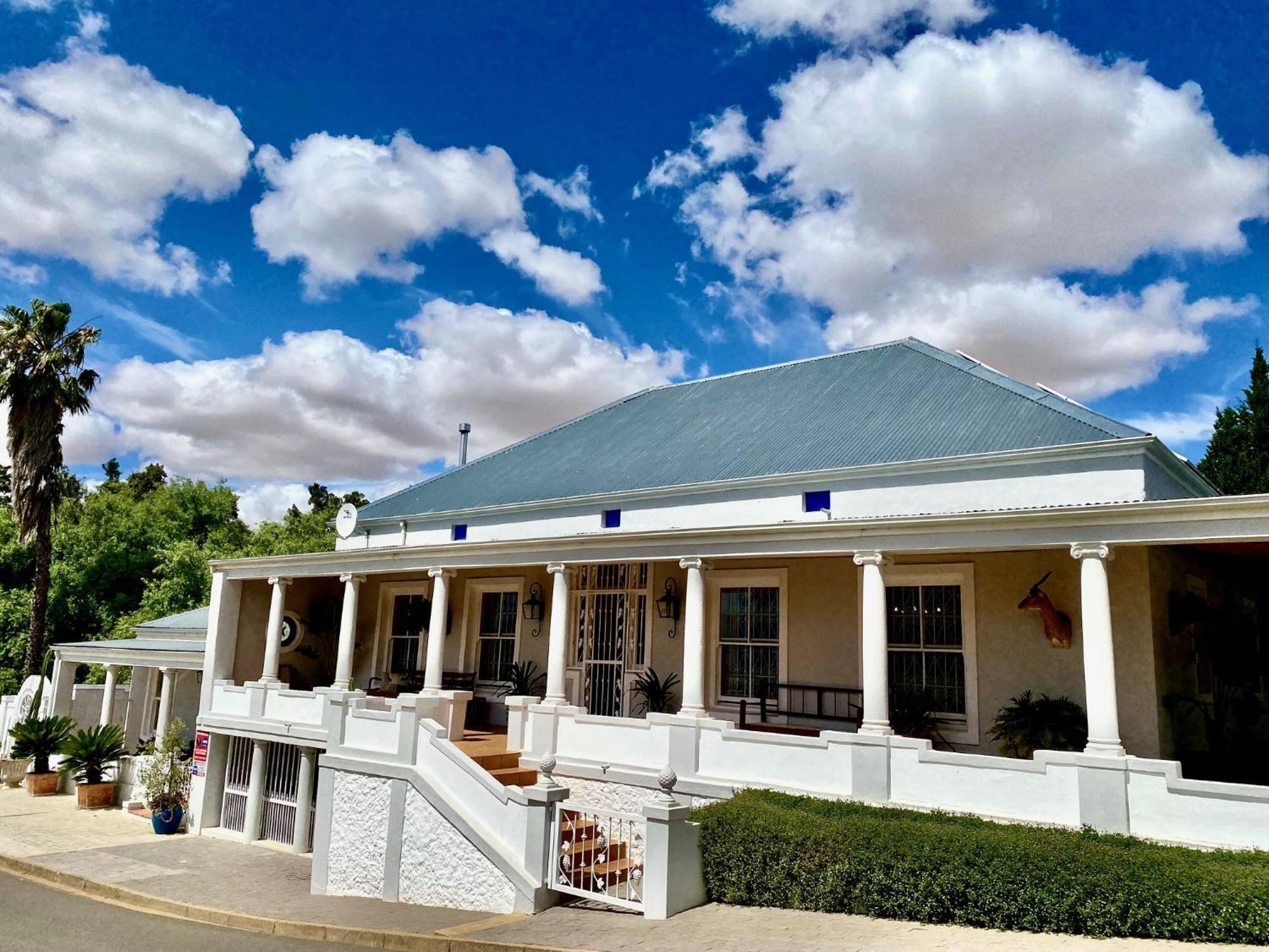 1 Royal Street Guesthouse Riebeek-Kasteel Dış mekan fotoğraf