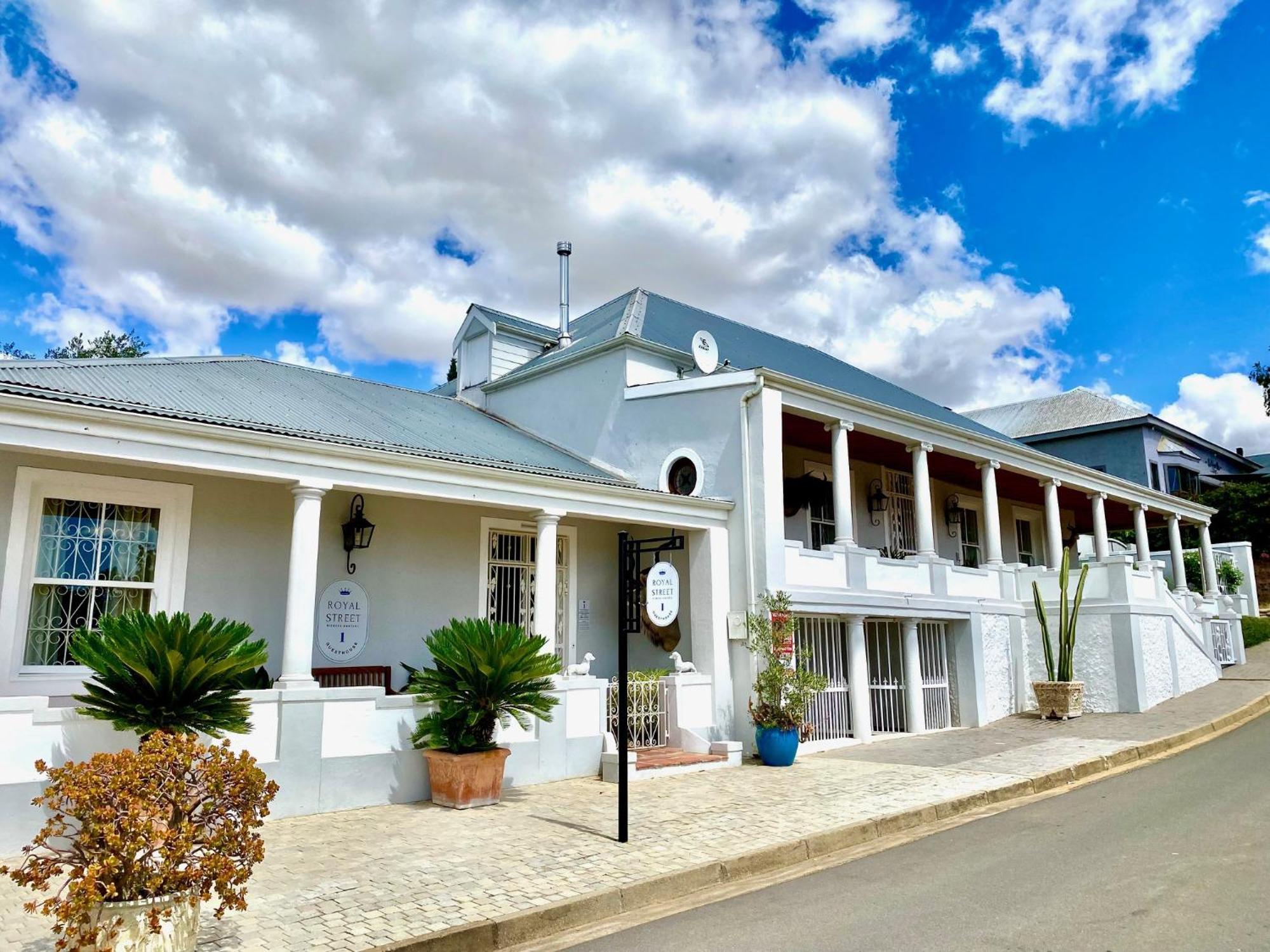 1 Royal Street Guesthouse Riebeek-Kasteel Dış mekan fotoğraf