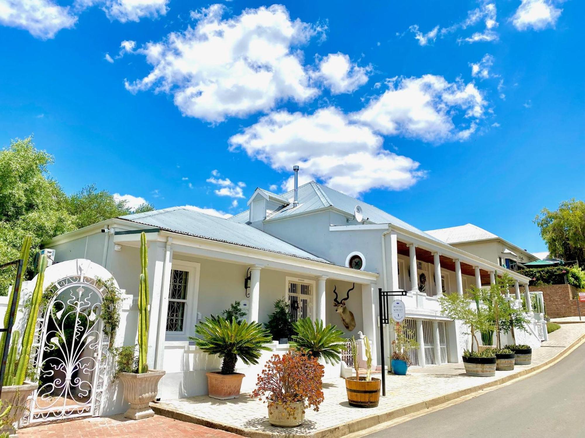 1 Royal Street Guesthouse Riebeek-Kasteel Dış mekan fotoğraf