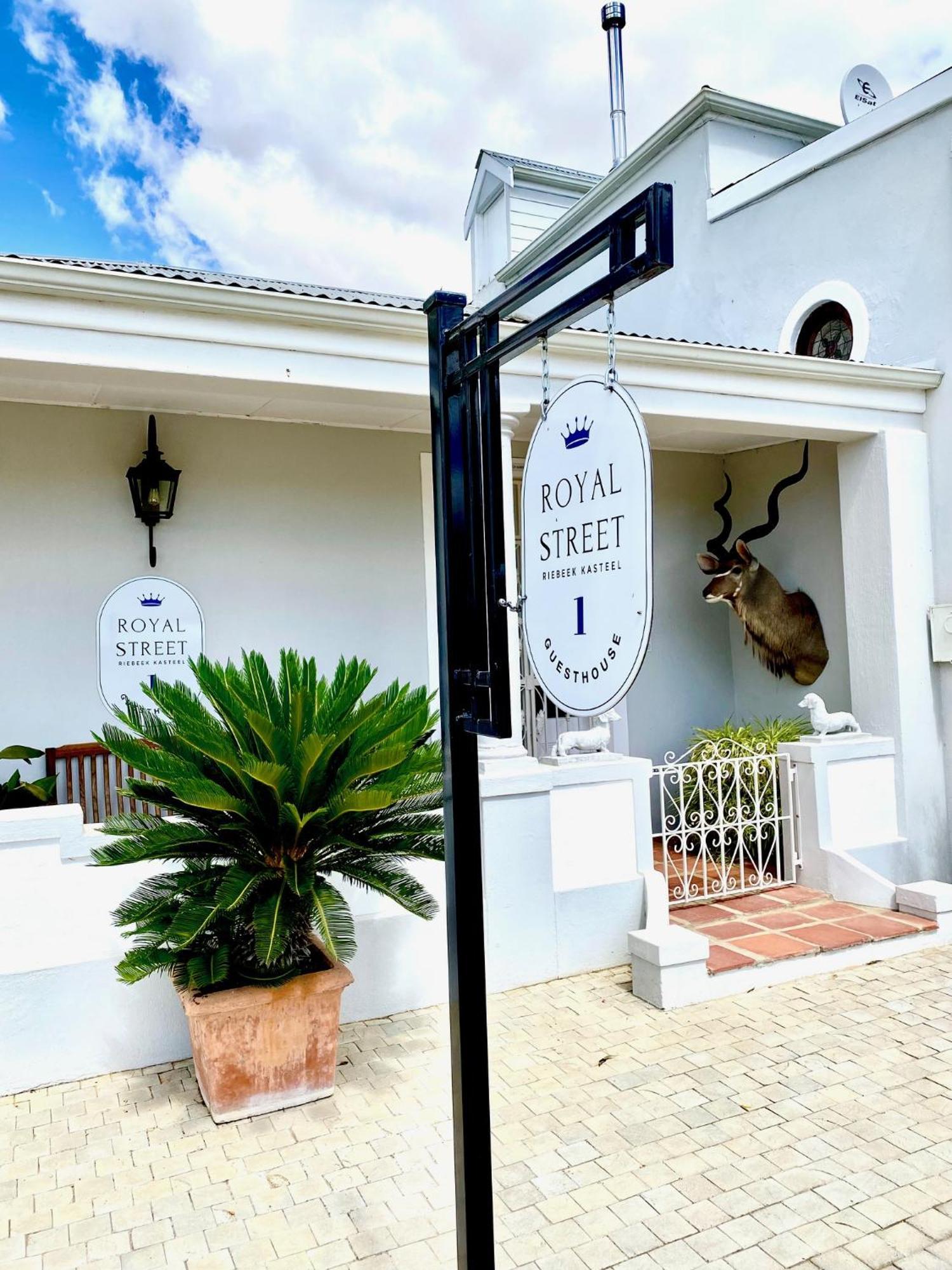 1 Royal Street Guesthouse Riebeek-Kasteel Dış mekan fotoğraf